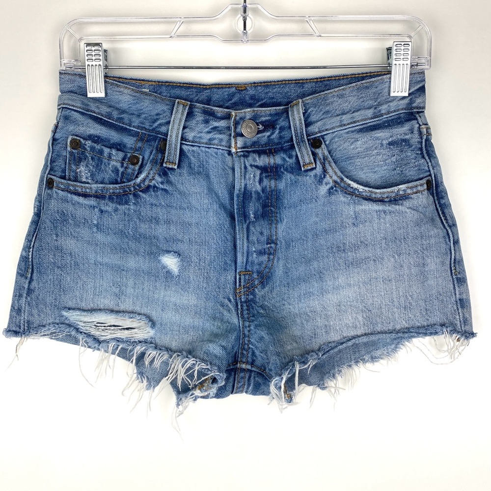 Levi’s 501 cut-off Jean shorts
